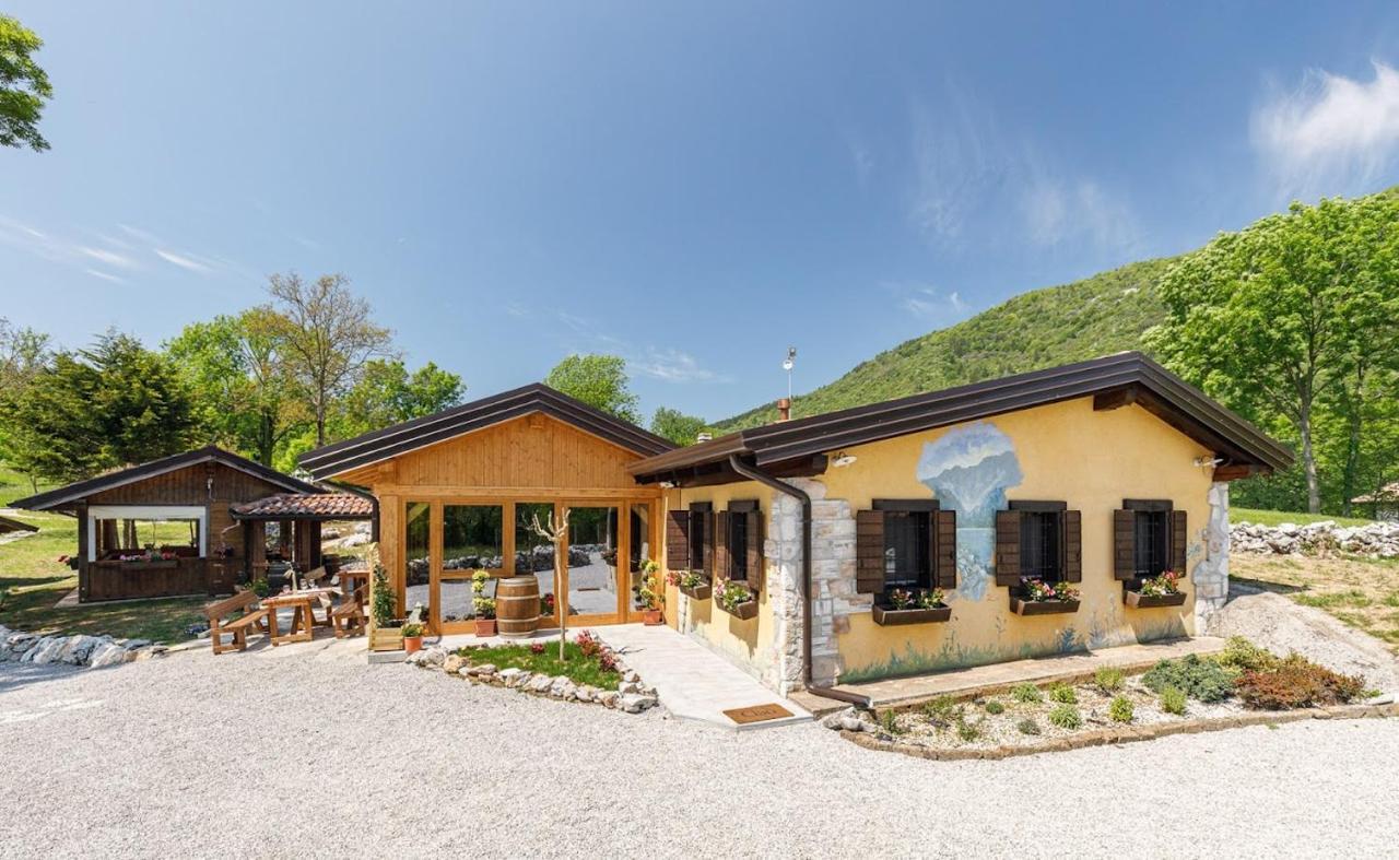 Agriturismo Fattoria Carolina Friuli Arzino Vito d'Asio Esterno foto